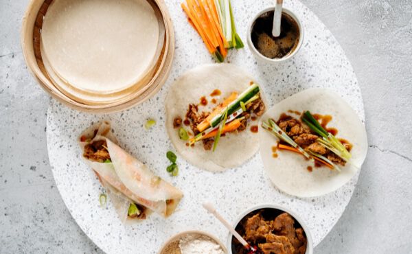 Teilen tut gut: vegane Peking-Pfannkuchen