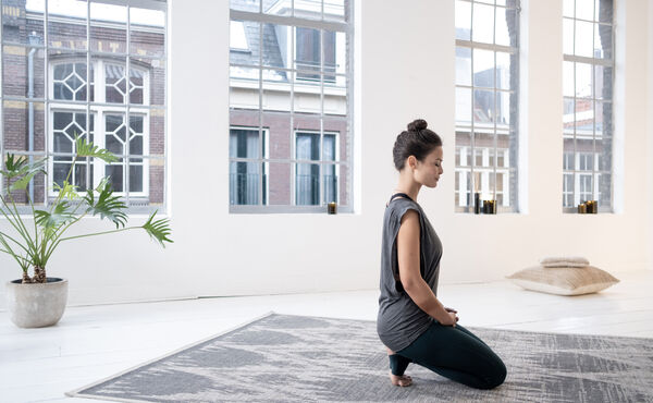 Yin yoga: ontspan en ontstress met deze rustgevende poses