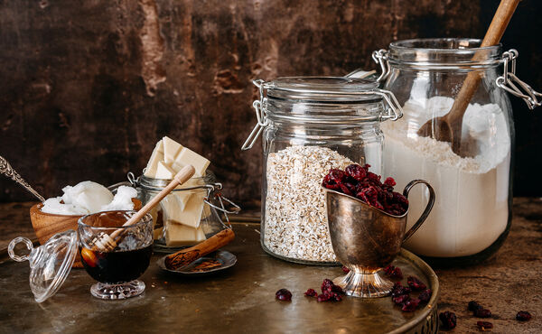 Cranberry, cinnamon and white chocolate cookies that make the perfect gift