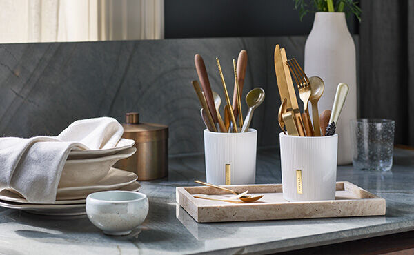 A simple guide: how to get candle wax out of the jar