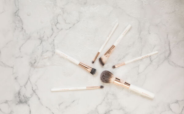 How to clean your makeup brushes: tips from an expert