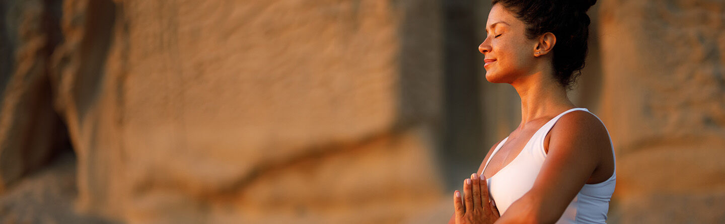 Fremelsk positive tanker med denne hurtige meditation, som giver mere gl&aelig;de