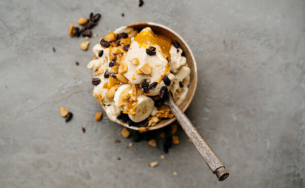 Delicioso helado de plátano, vegano y cremoso