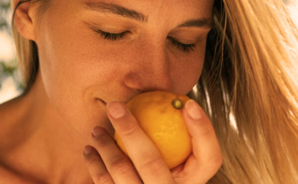 Ontdek de mood-boosting voordelen van citrusgeuren met onze deskundige gids