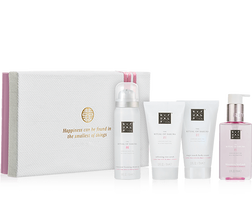 The Ritual of Sakura - Renewing Treat 2019